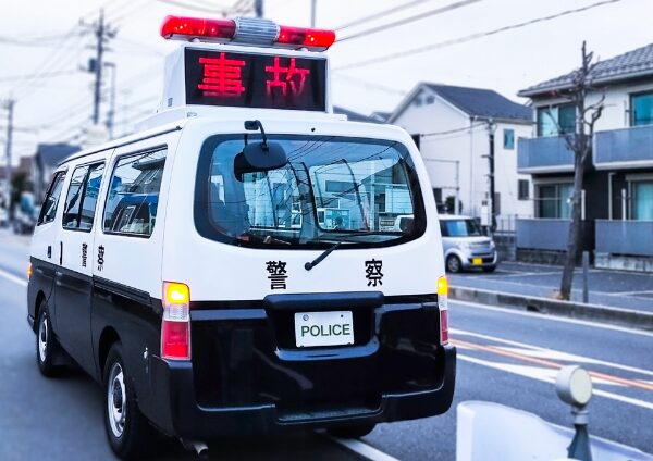 交通事故後の頭痛を放置しない｜むち打ちとの関係と受診の目安